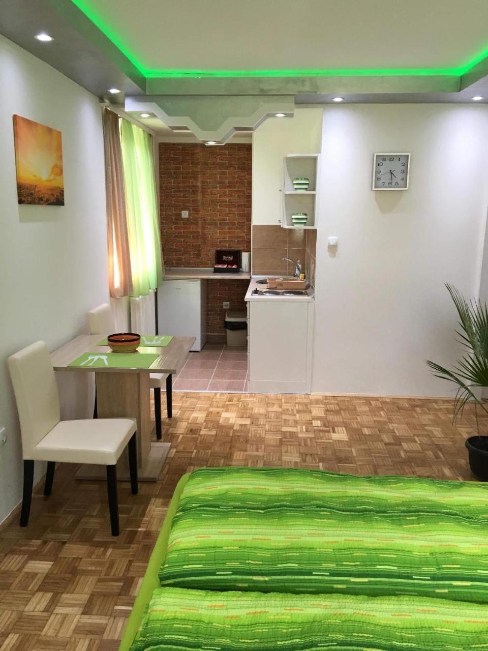 Green Dreams Novi Sad Exterior photo